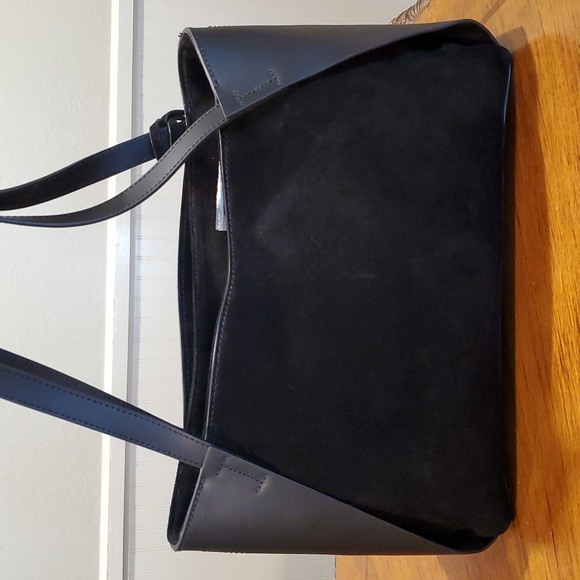 Mark & Graham Black Shoulder Bag with Tassel - Picture 3 of 15